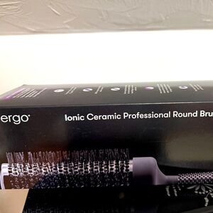 Ergo ER65 Ionic /Ceramic professional Brush